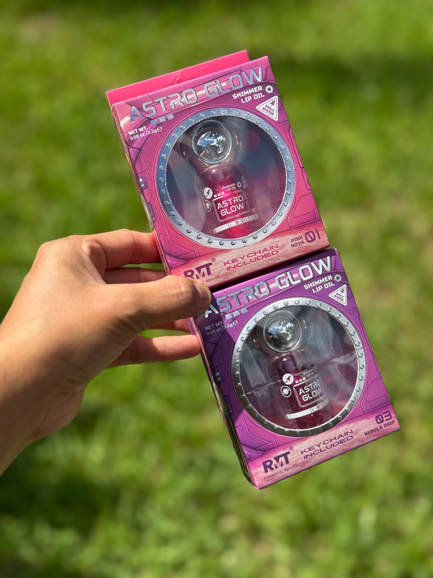 Astro glow lipgloss