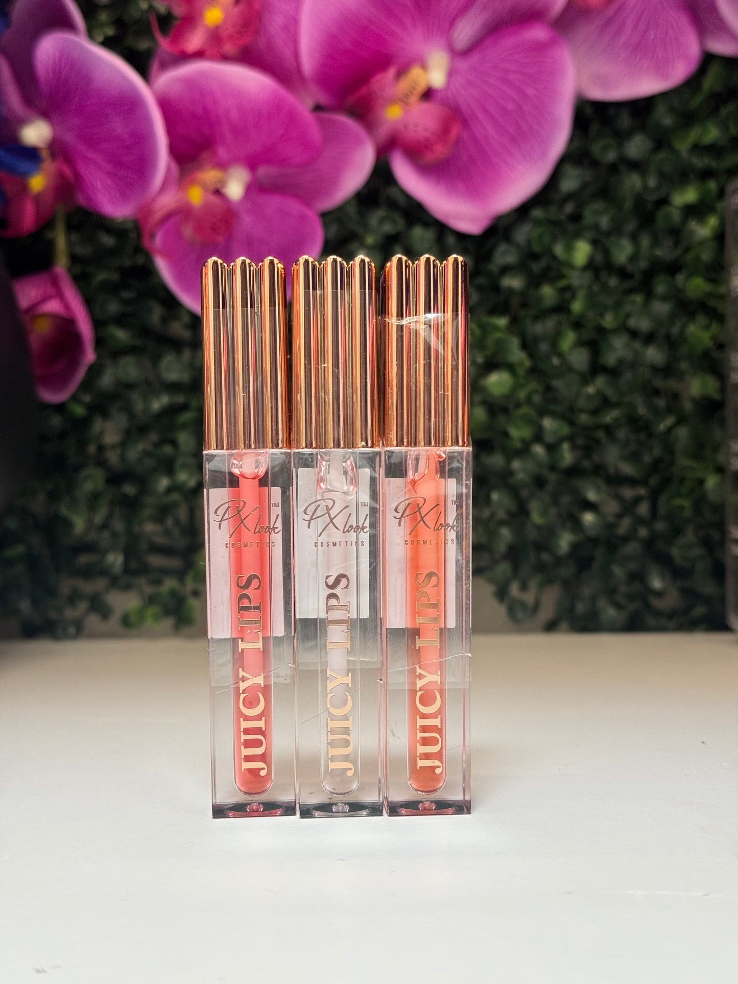 Juicy glosses