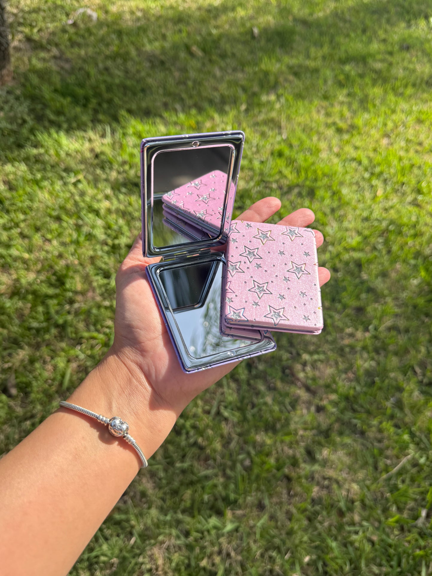 Starred double mirror