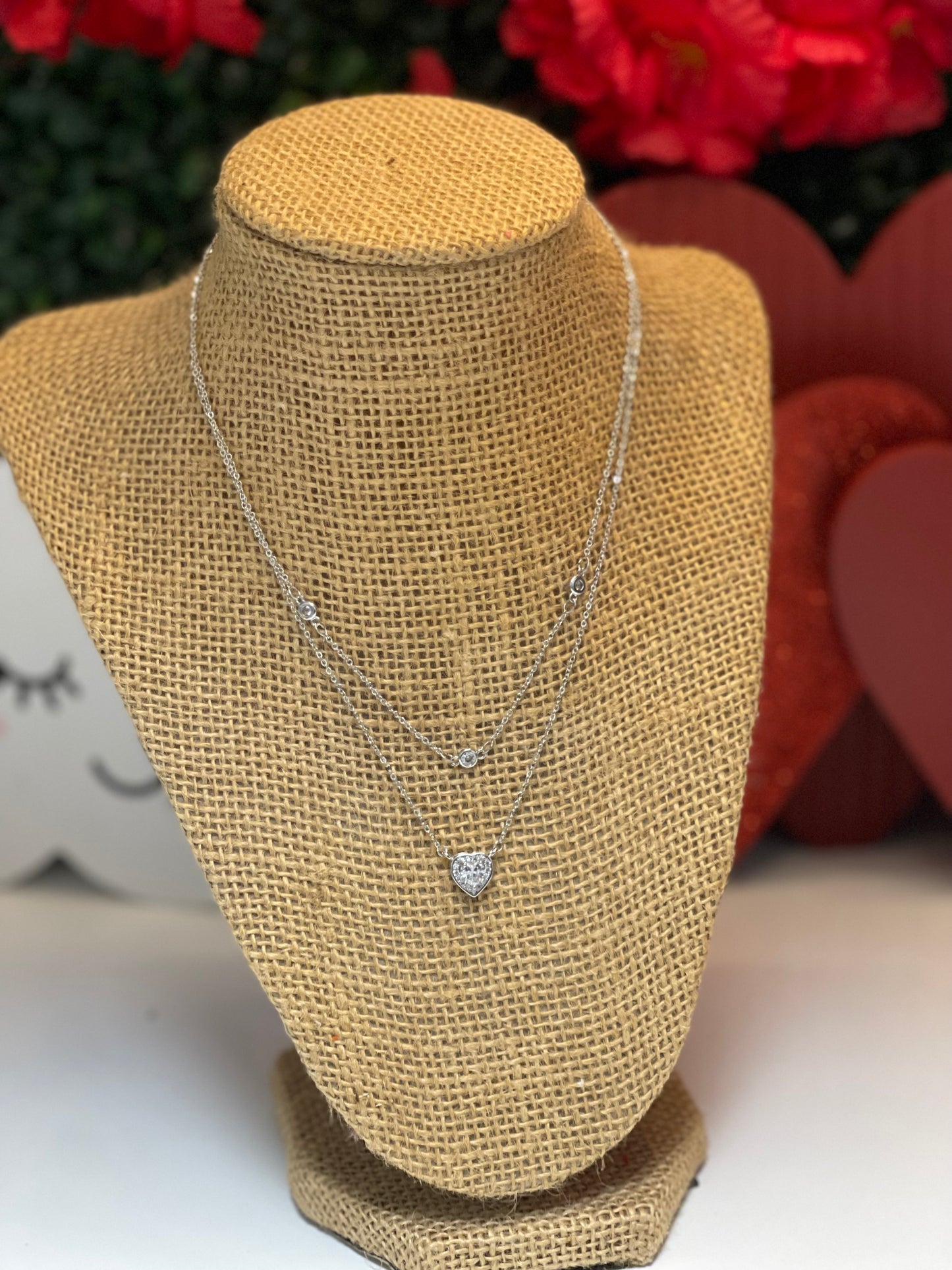 Pendant necklaces