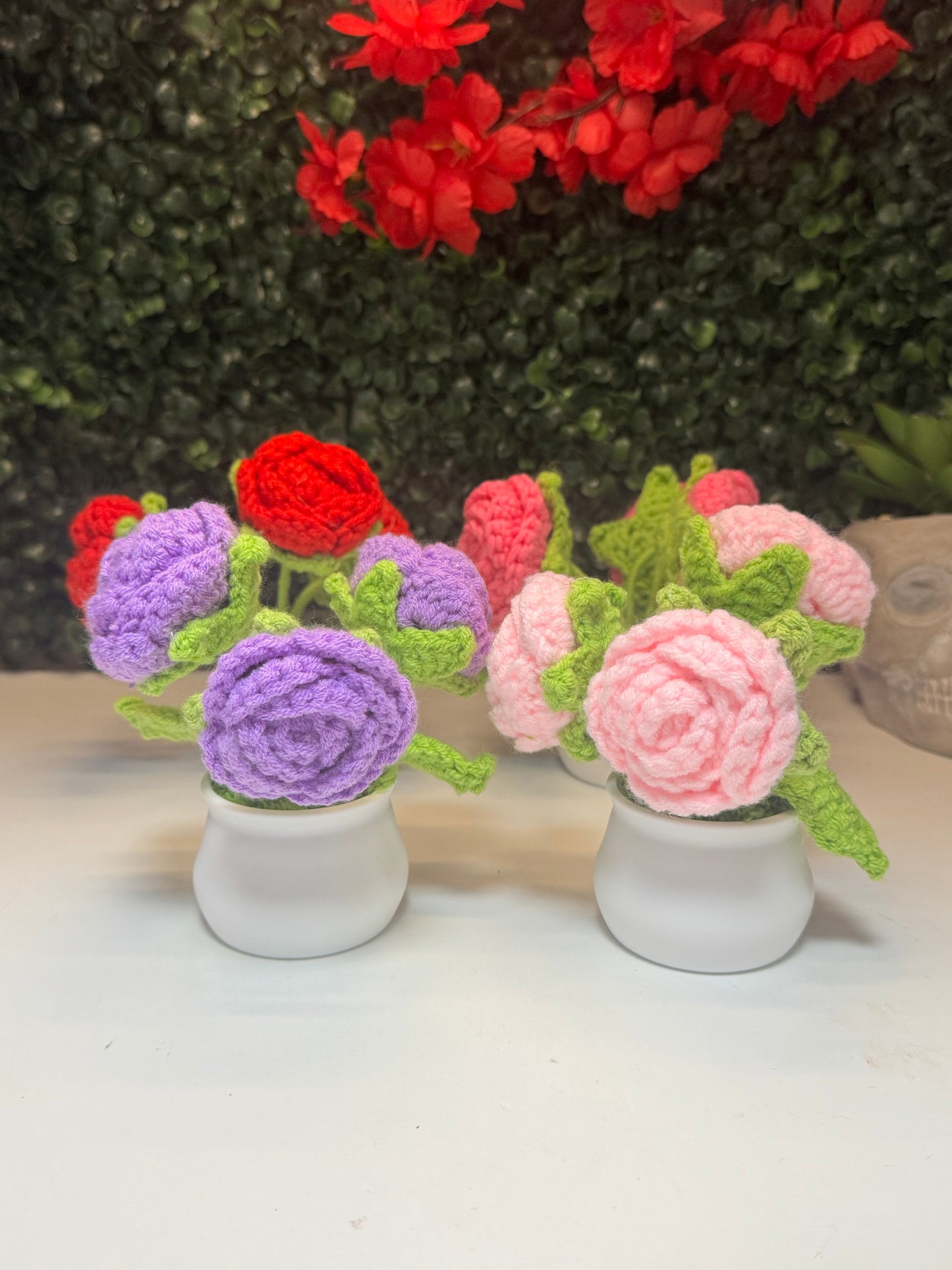 Crochet desk flowers