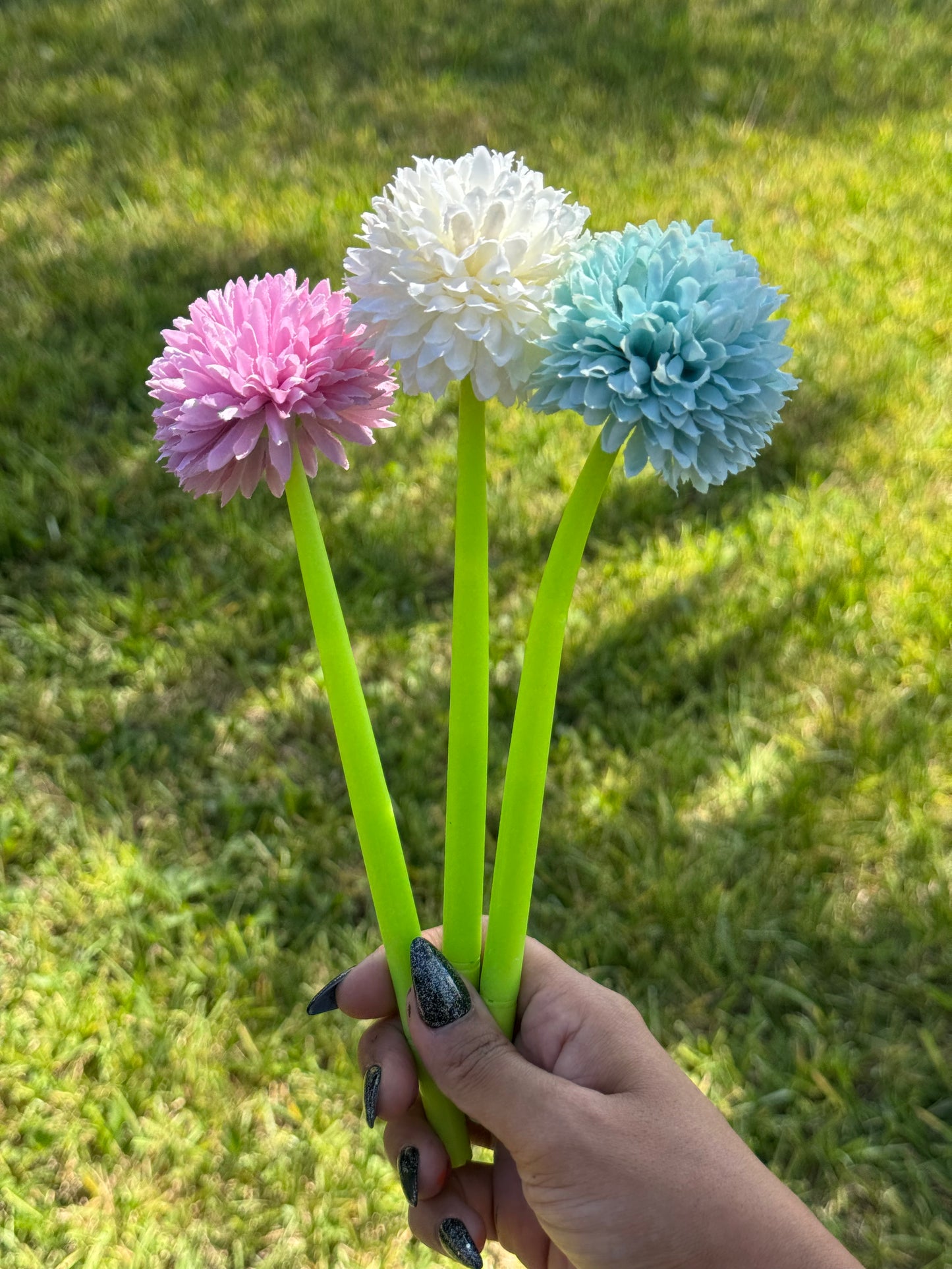 Flower pens