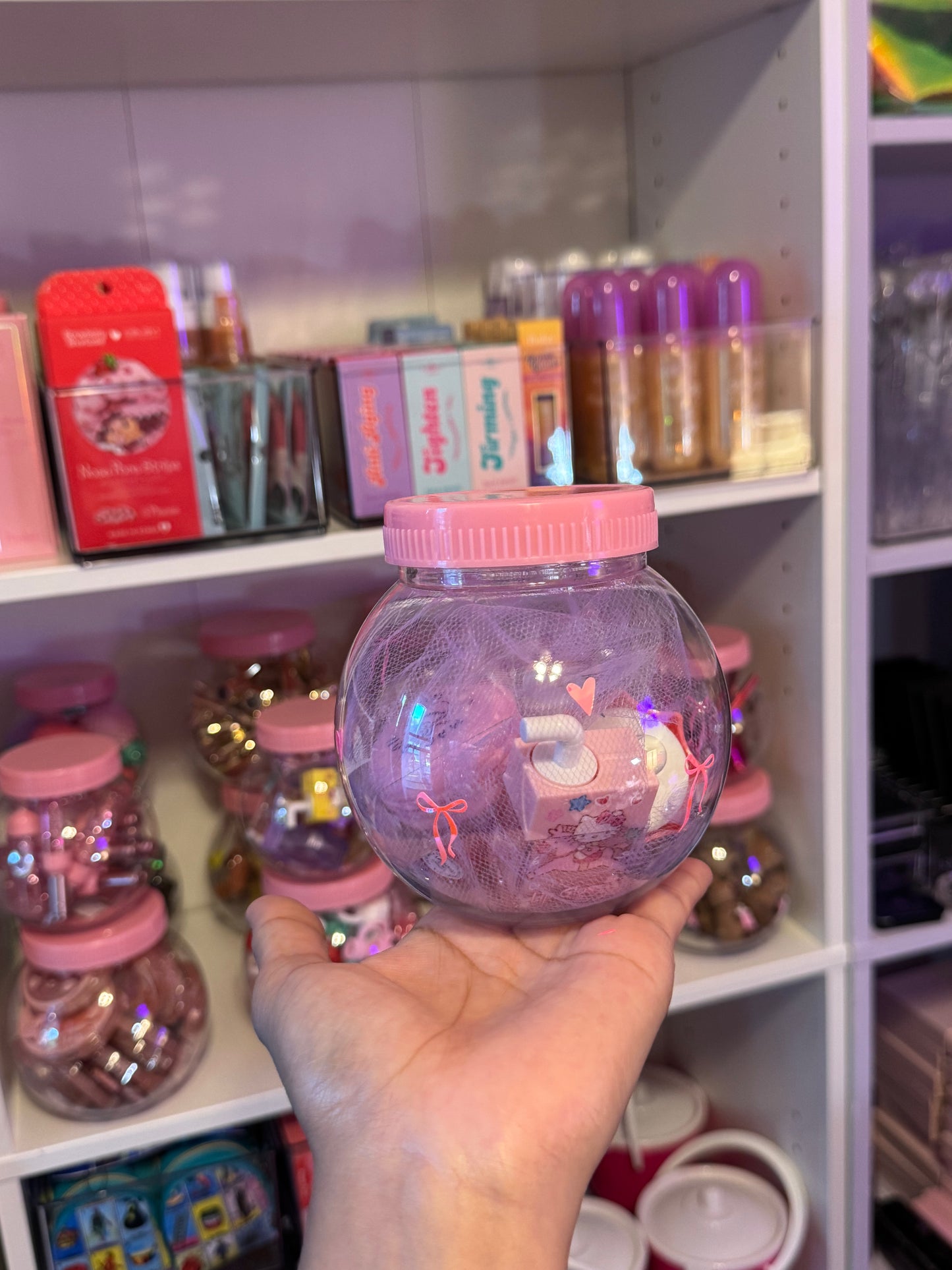 Mystery gloss sphere