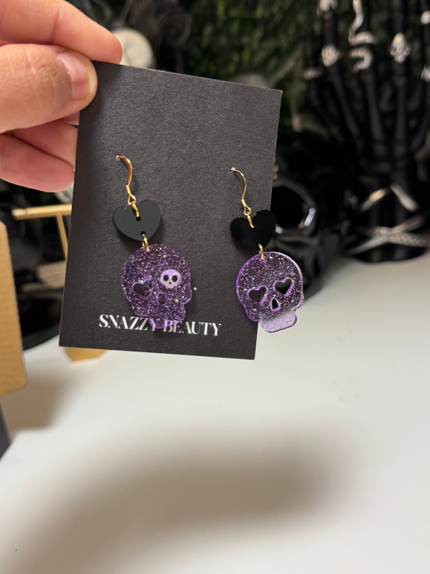 Glitter skulls