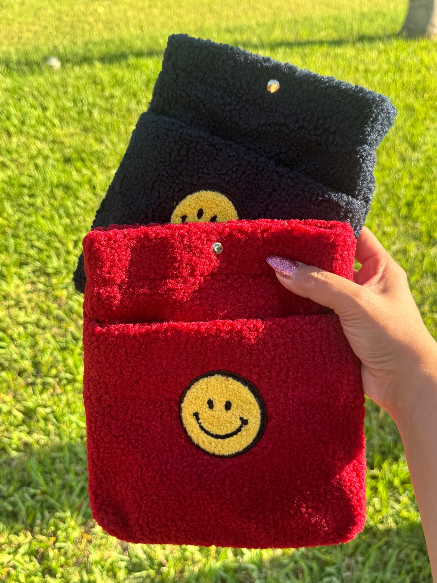 Happy crossbody