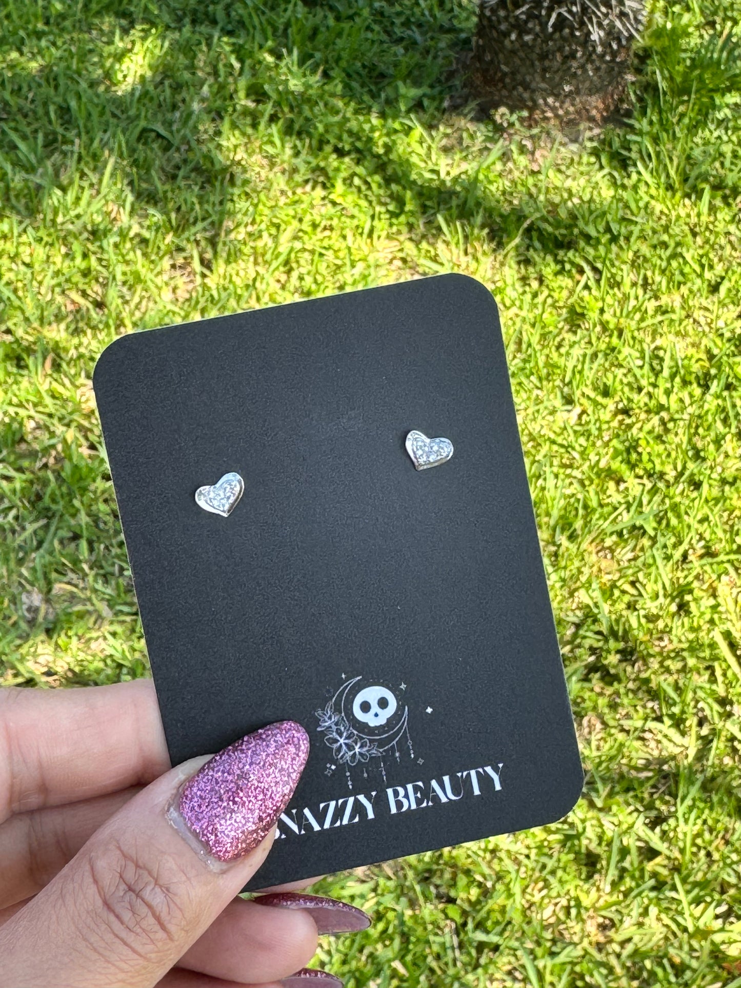 Mini CZ heart studs