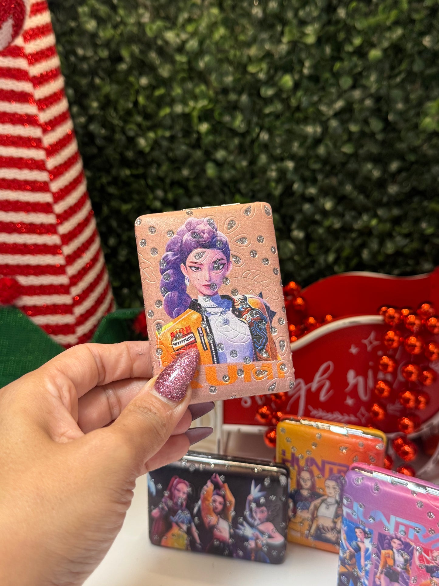 K pop compact mirror