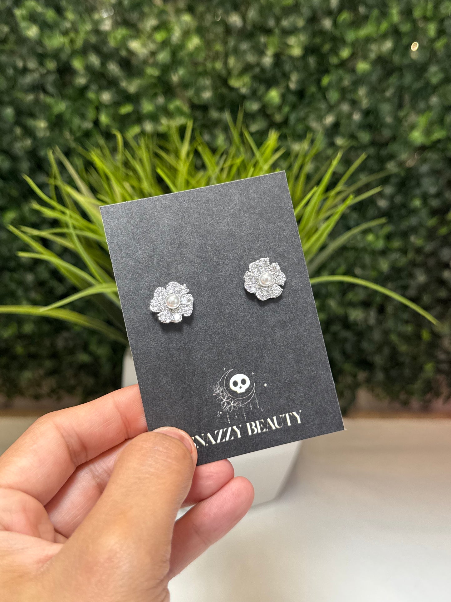 Cubic zirconia flower studs