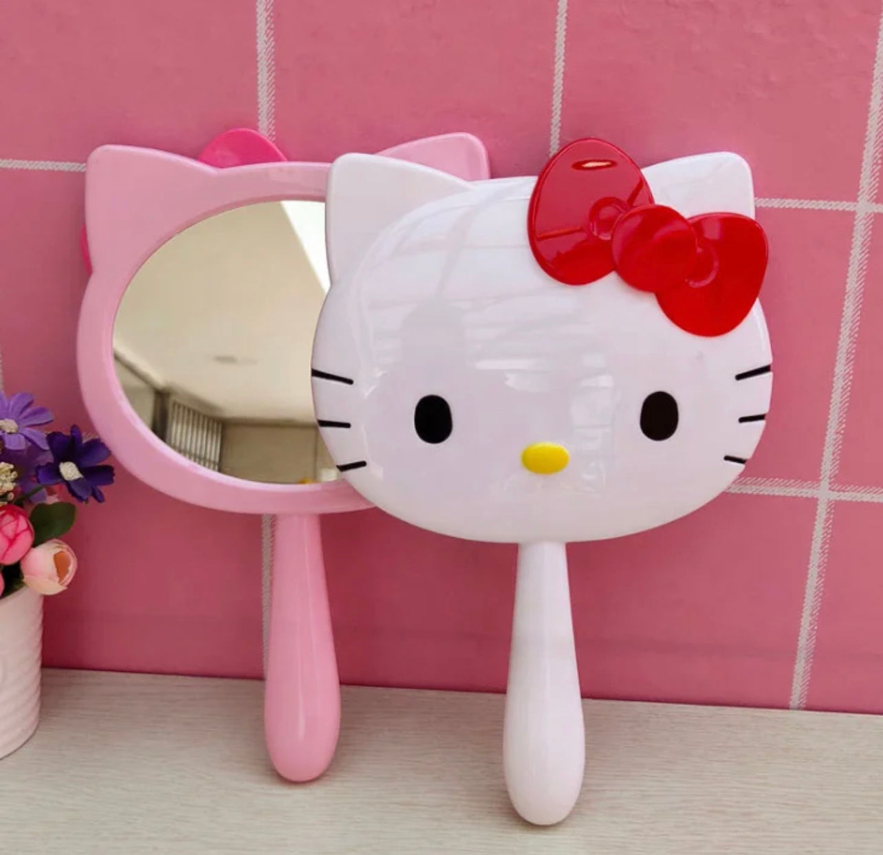 Hello kitty hand mirror