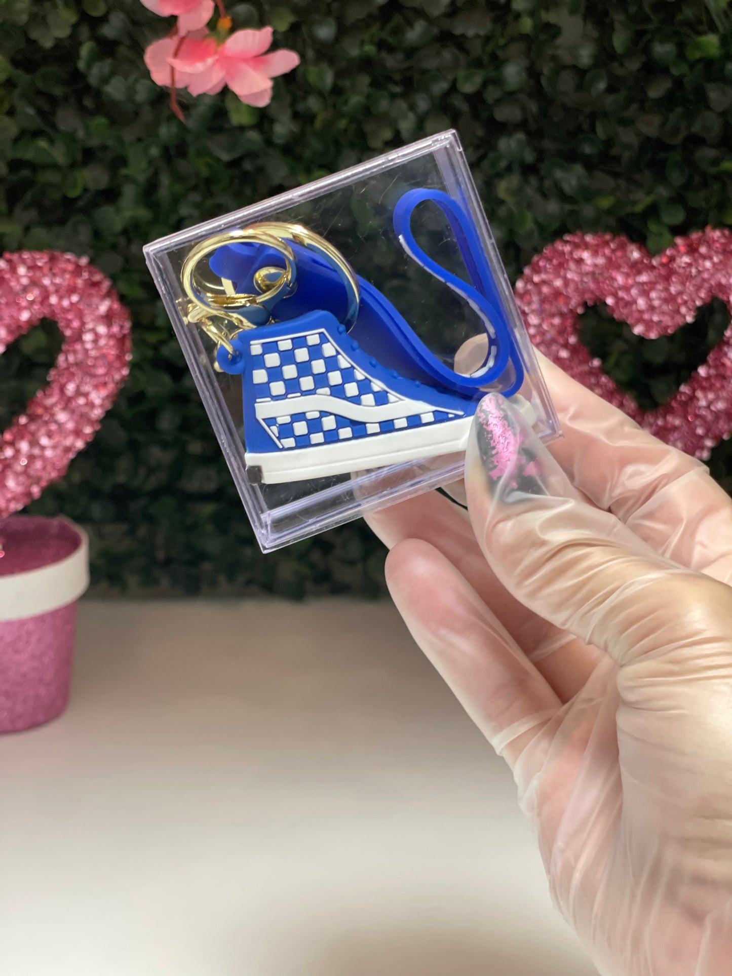 Skater shoe keychain