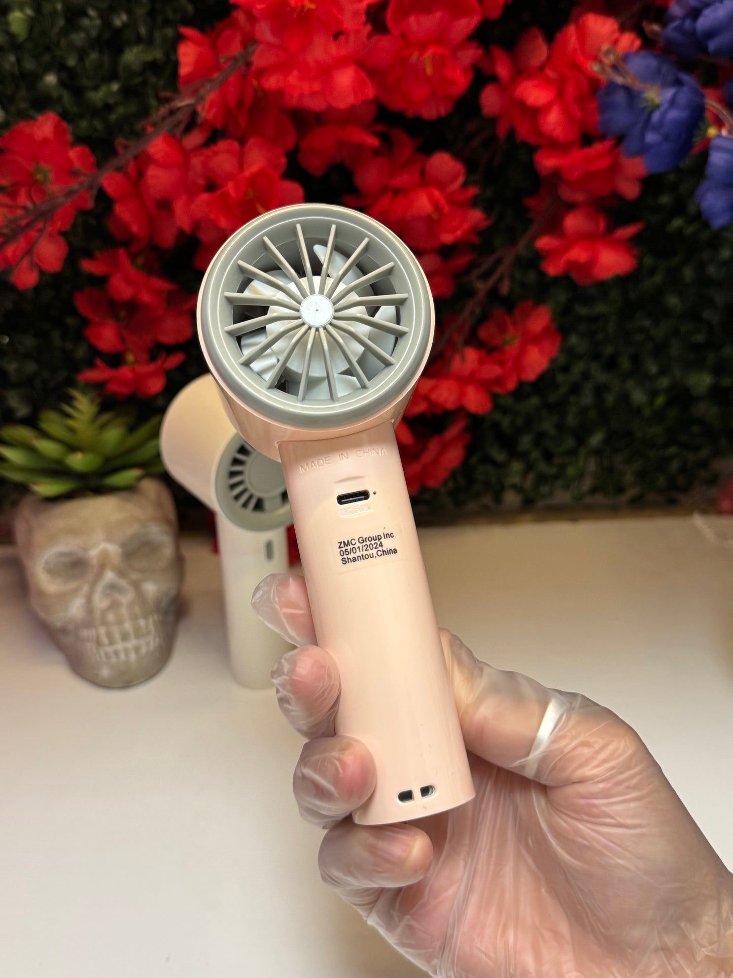 Mini handheld fan