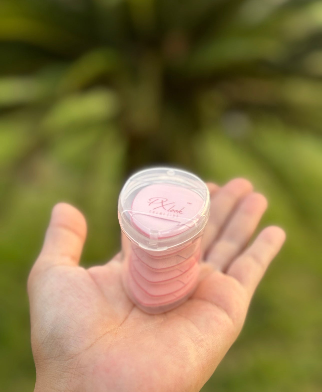 Mini finger powder puffs