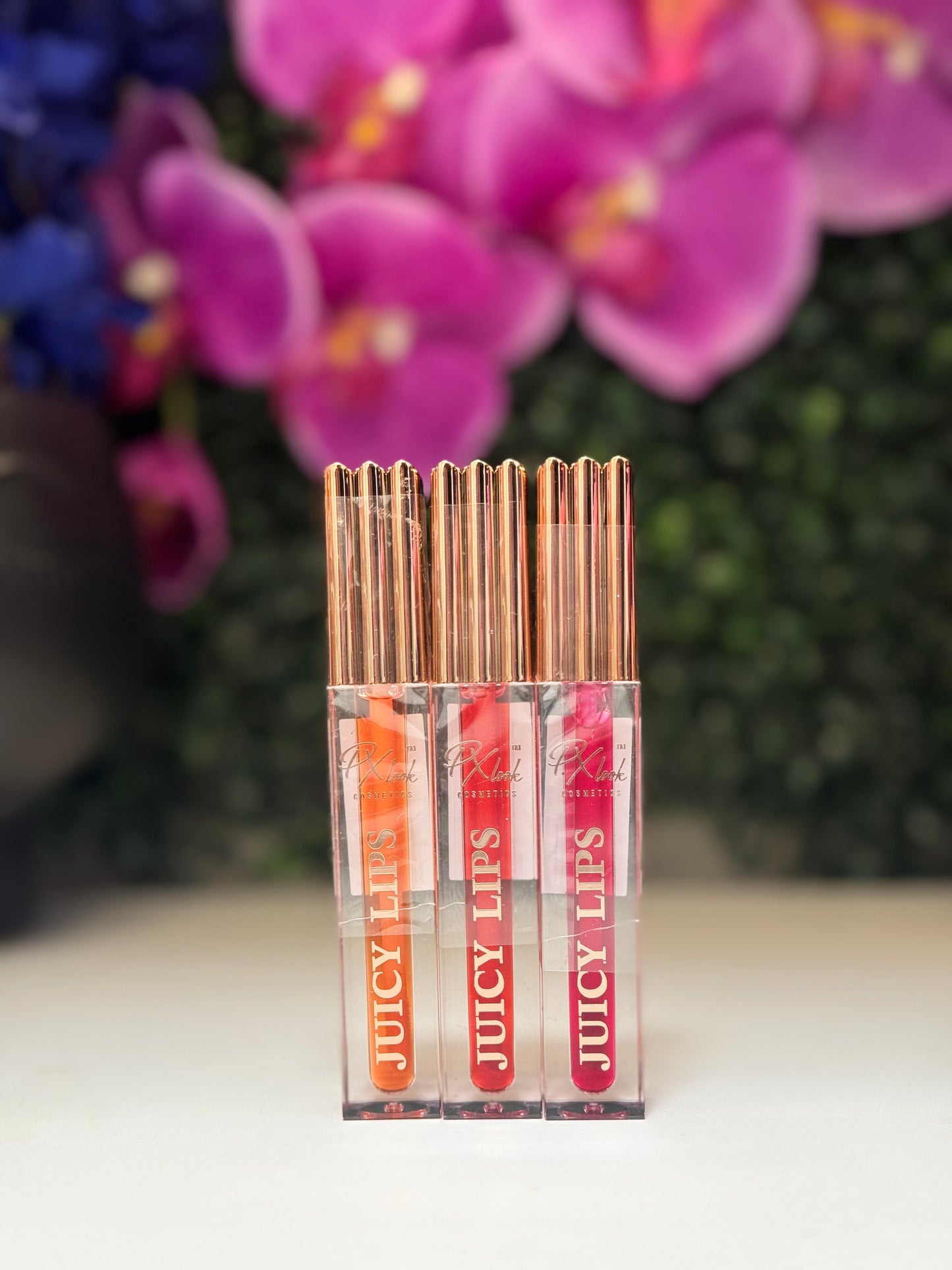Juicy glosses