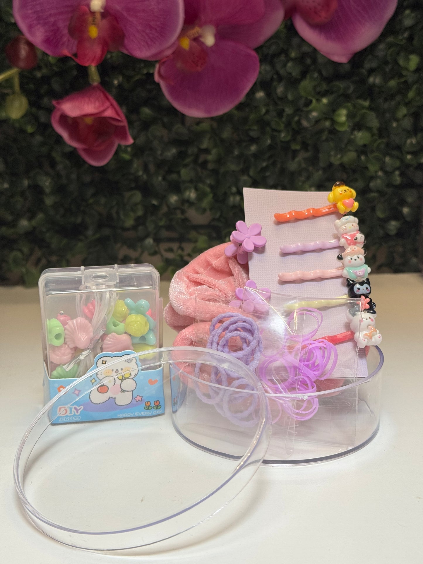 Mini hair accessories