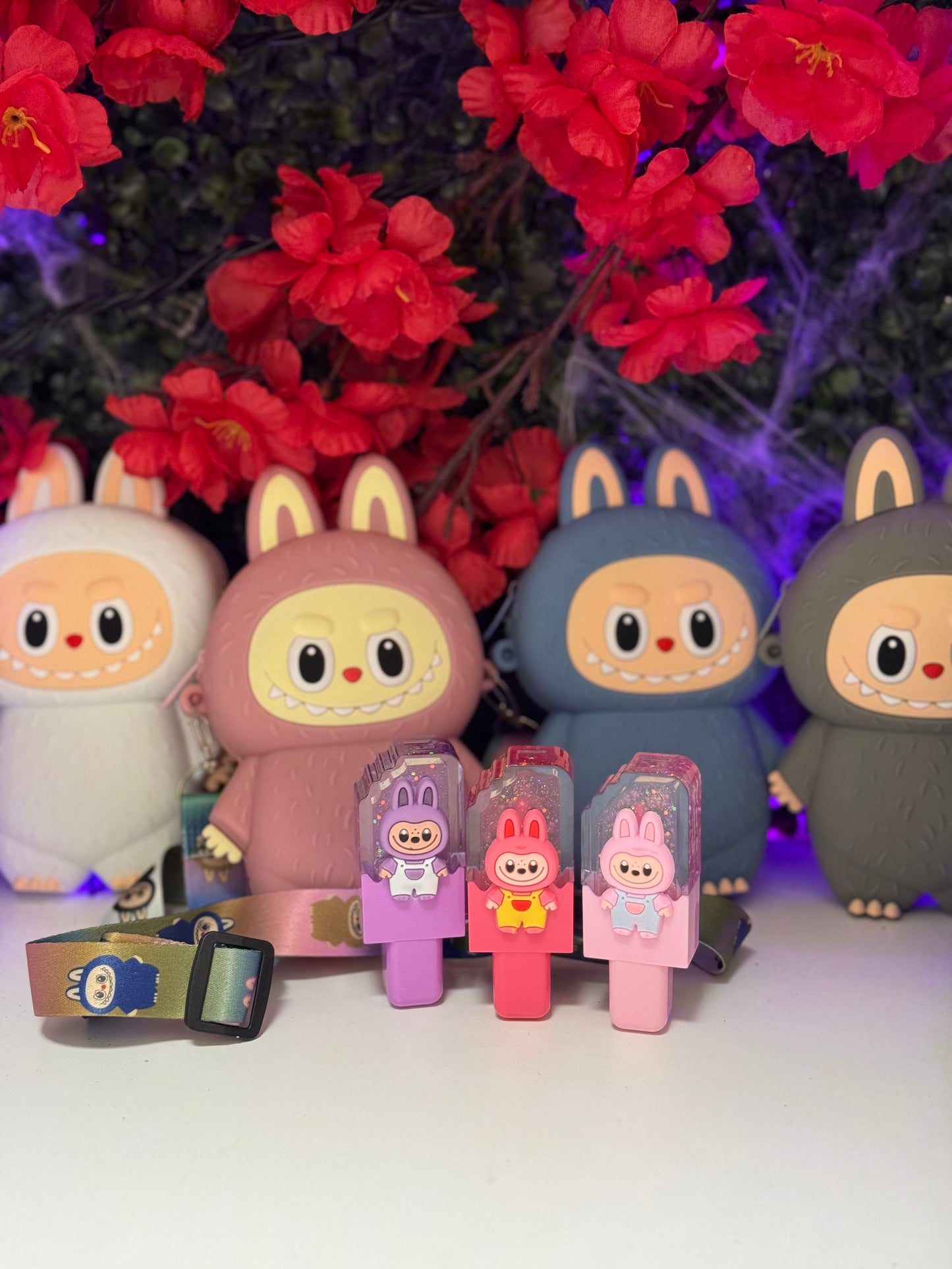 Crossbody bag & gloss