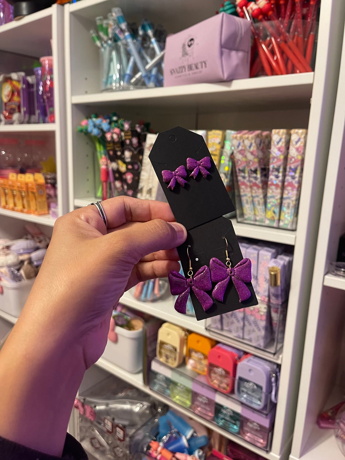 Glittery bow earrings