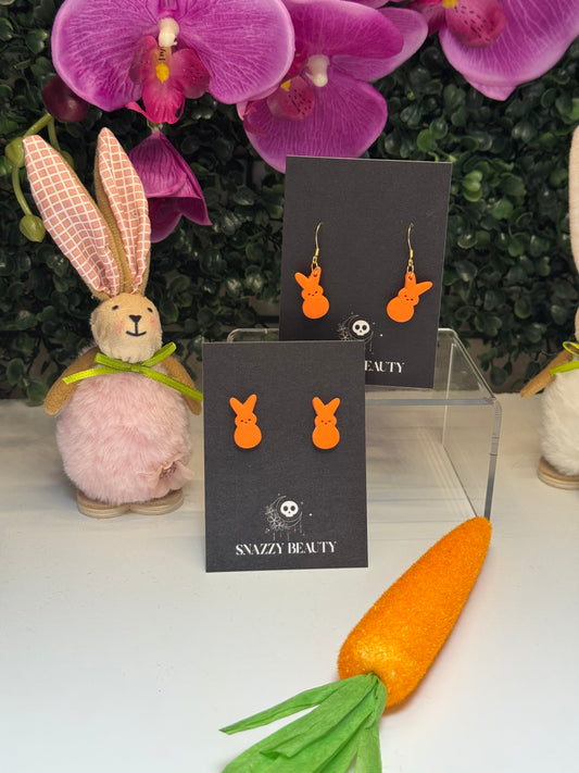 Mini peep earrings