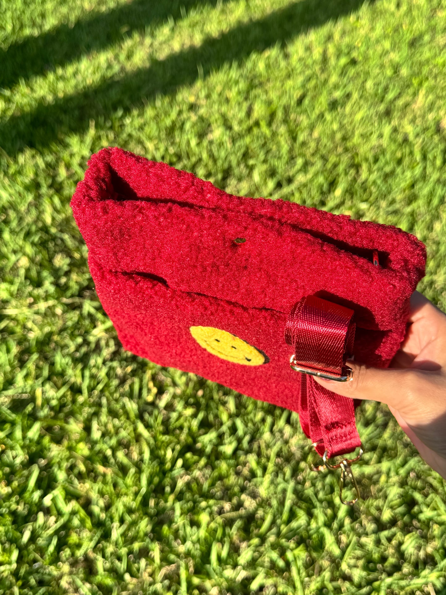 Happy crossbody