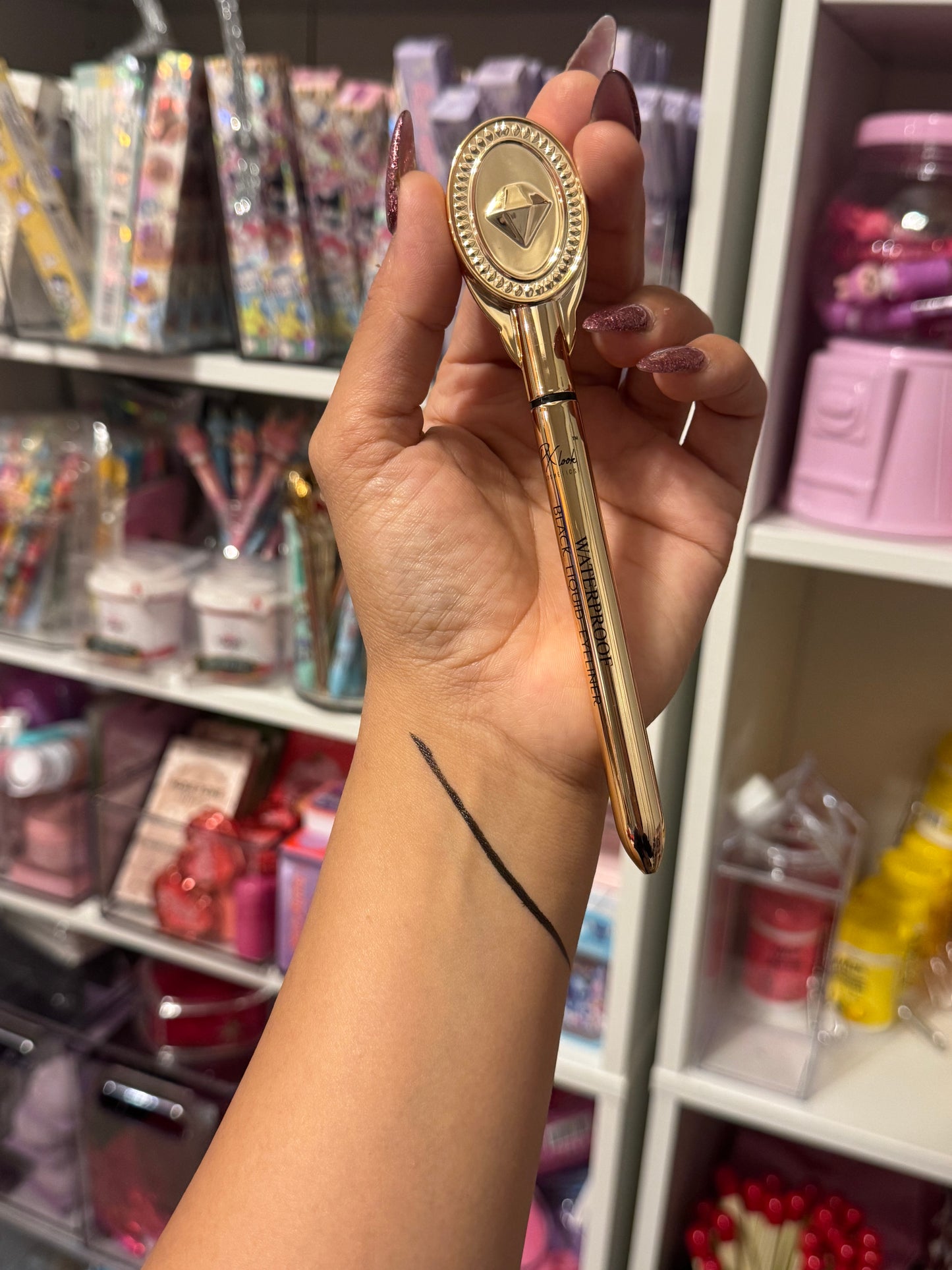 Mini vanity eyeliner