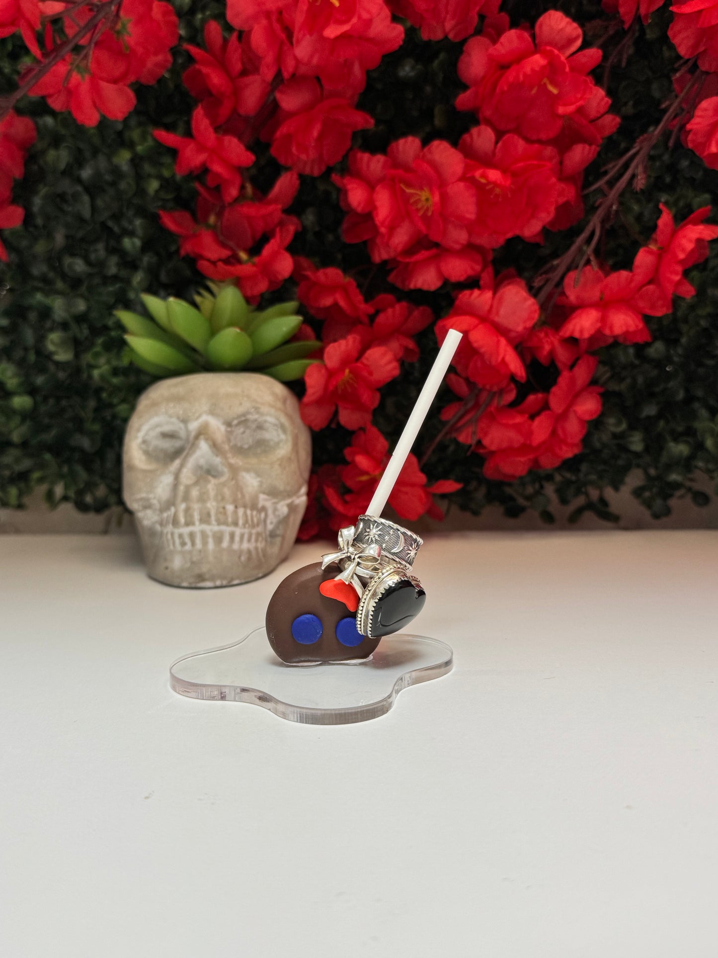Payaso ring holder