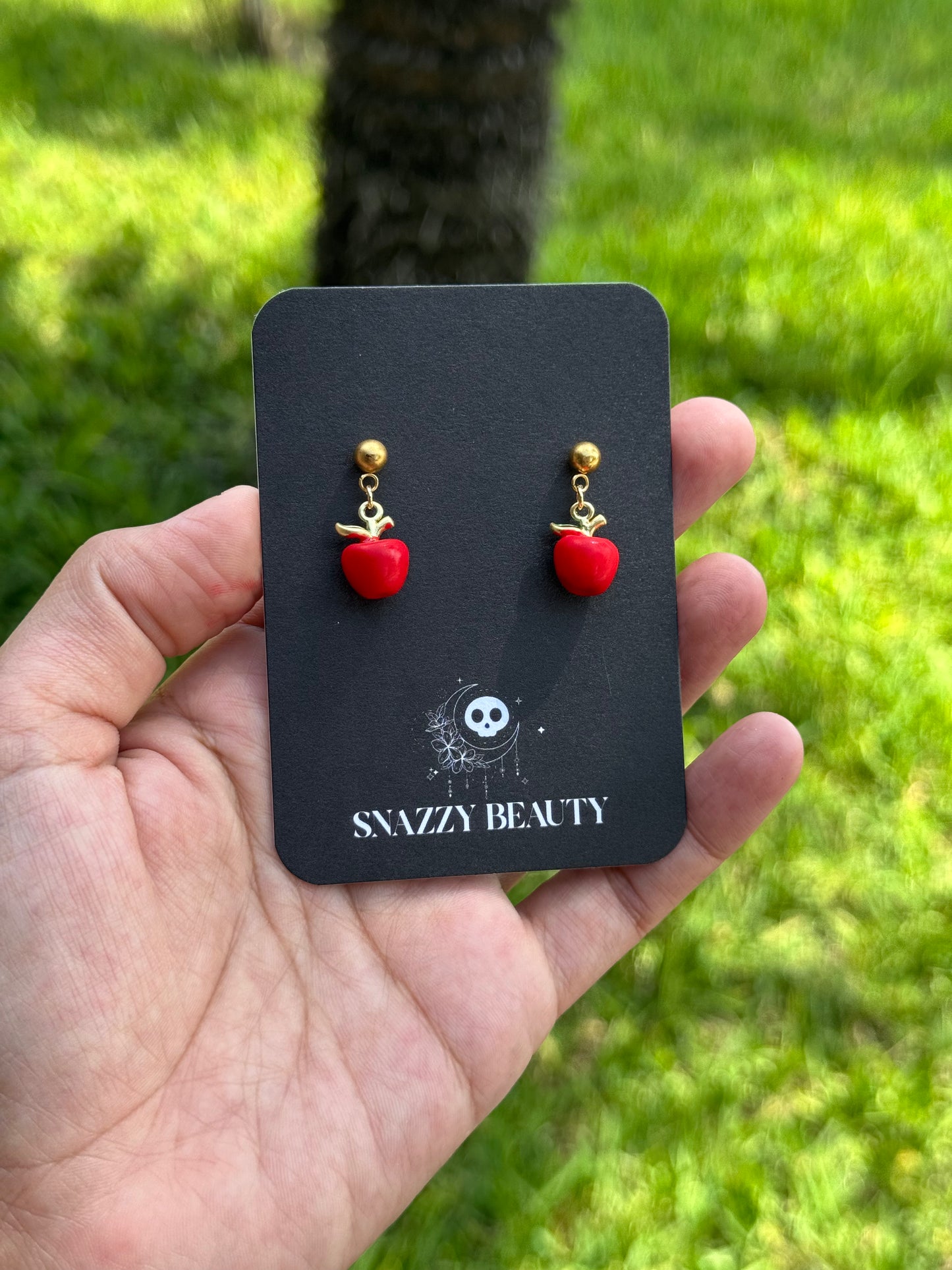 Apple studs