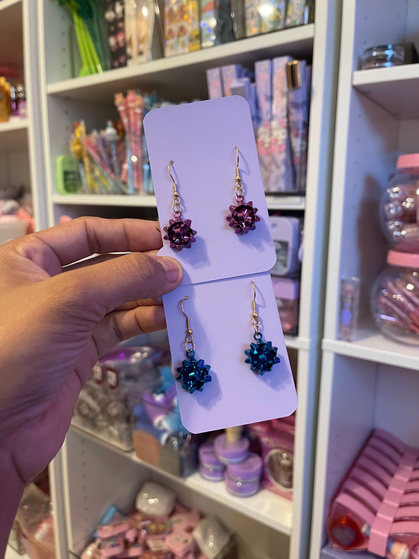 Gift bow earrings