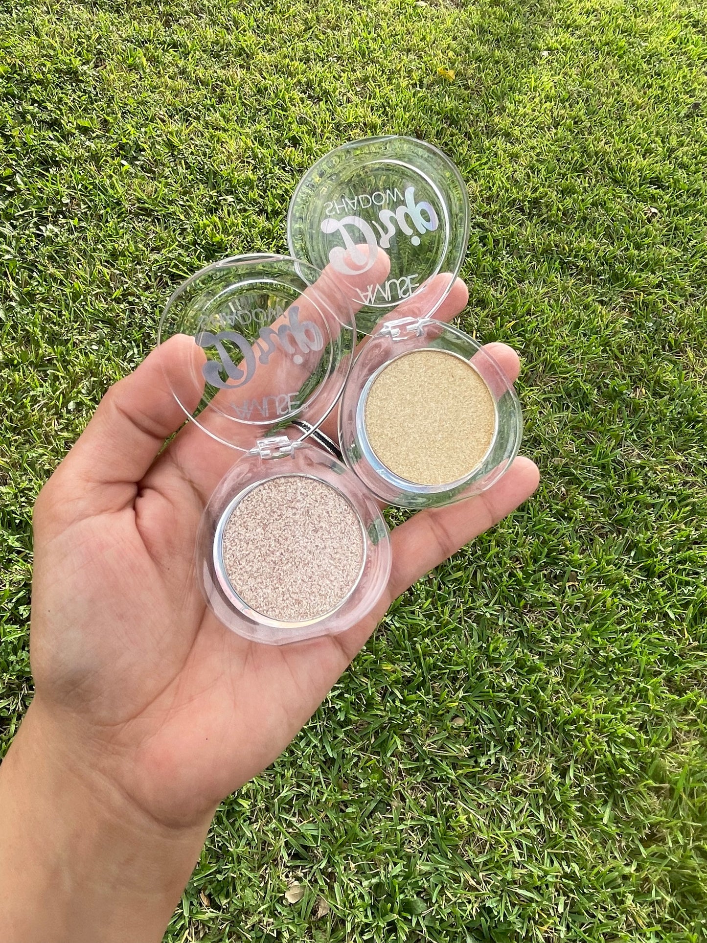 shimmer eyeshadow