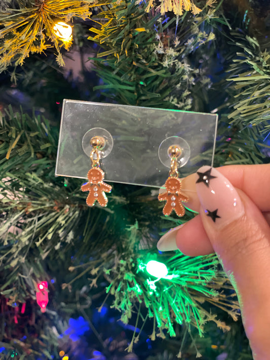 Mini gingerbread studs