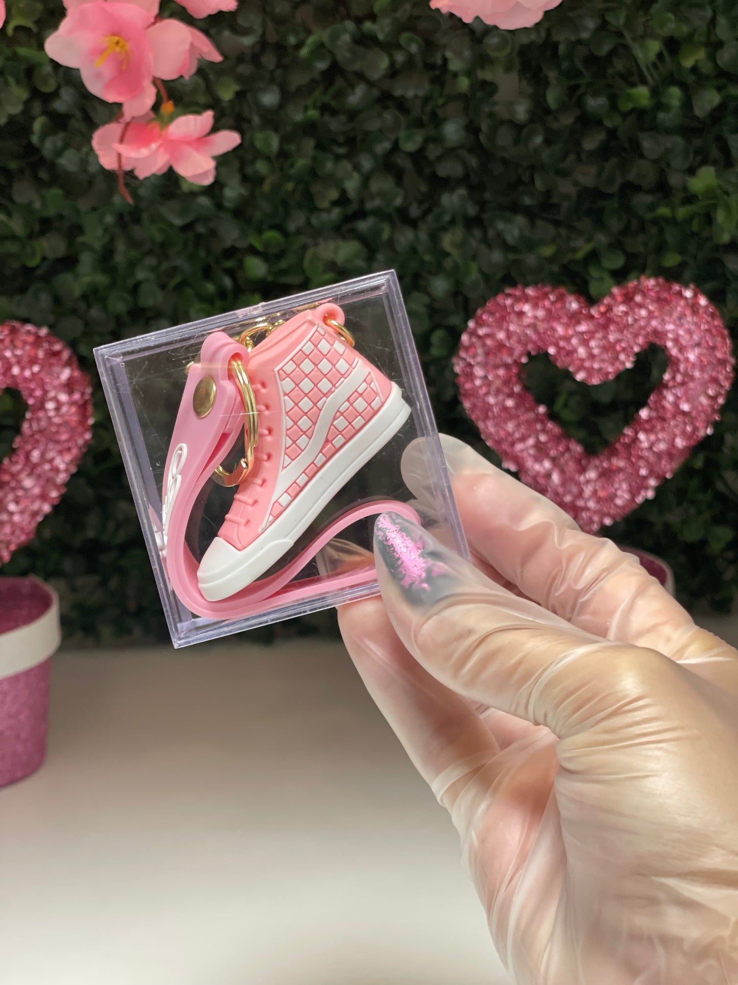 Skater shoe keychain